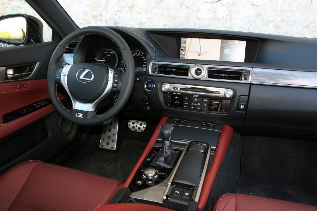 LEXUS GS