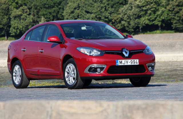 Ez kell a magyarnak! Renault Fluence teszt