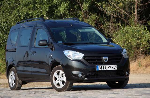 Nagycsaládosok és kisvállalkozók álomautója – Dacia Dokker teszt