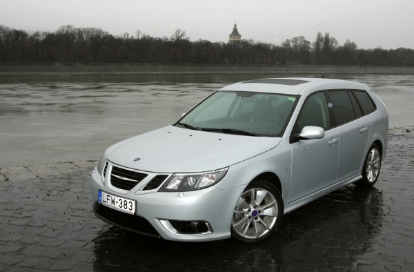 SAAB 9-3