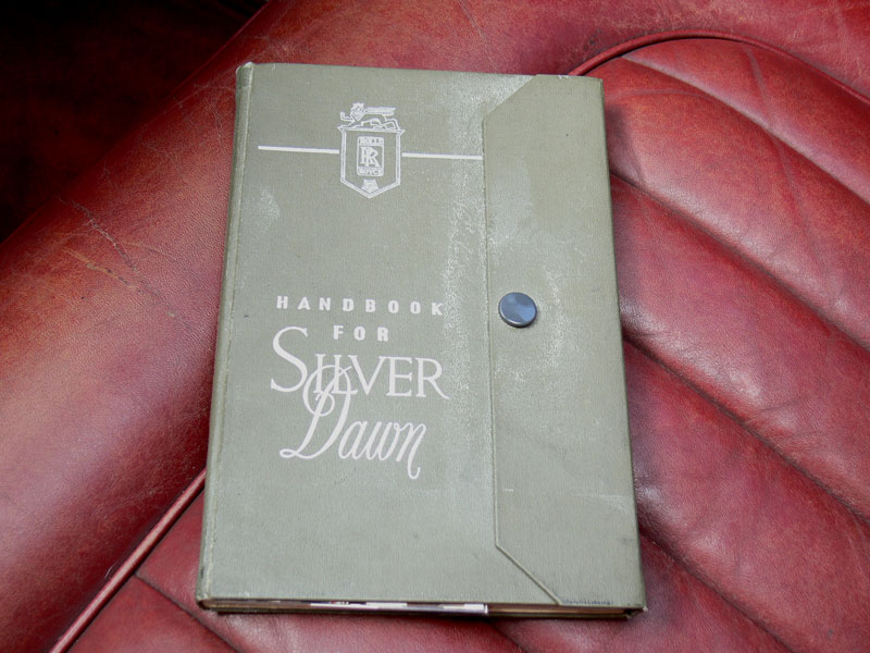 ROLLS-ROYCE SILVER GHOST