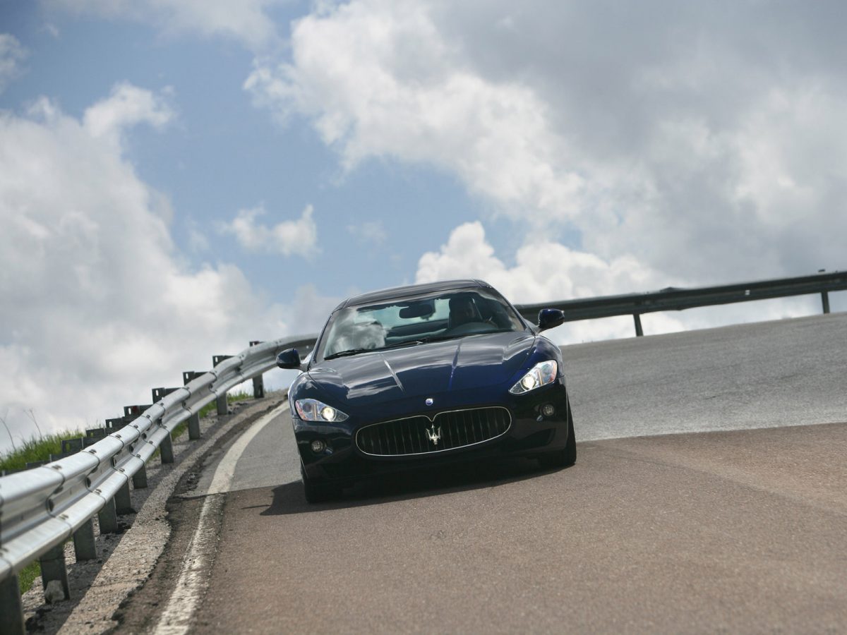 MASERATI GRANTURISMO
