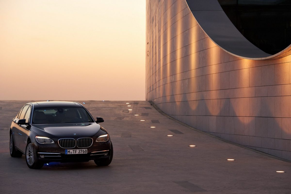 BMW 7-ES SOROZAT
