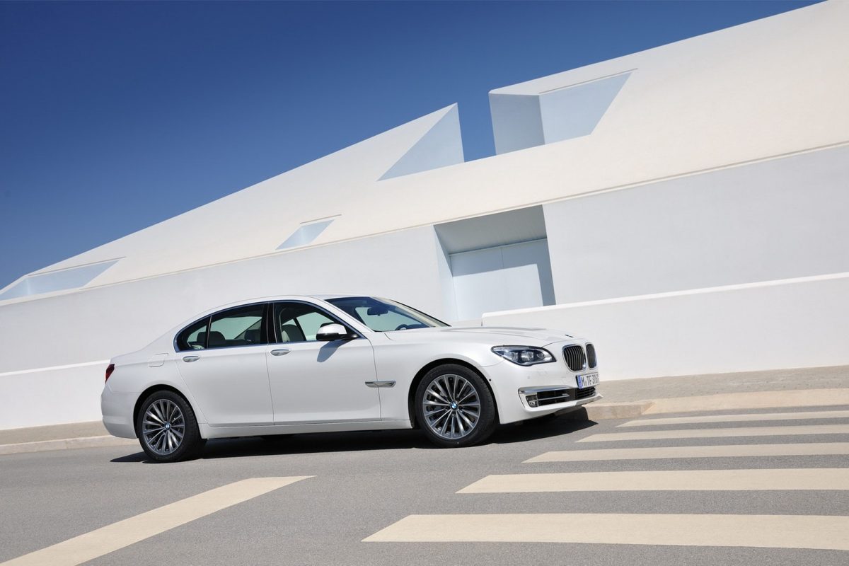 BMW 7-ES SOROZAT
