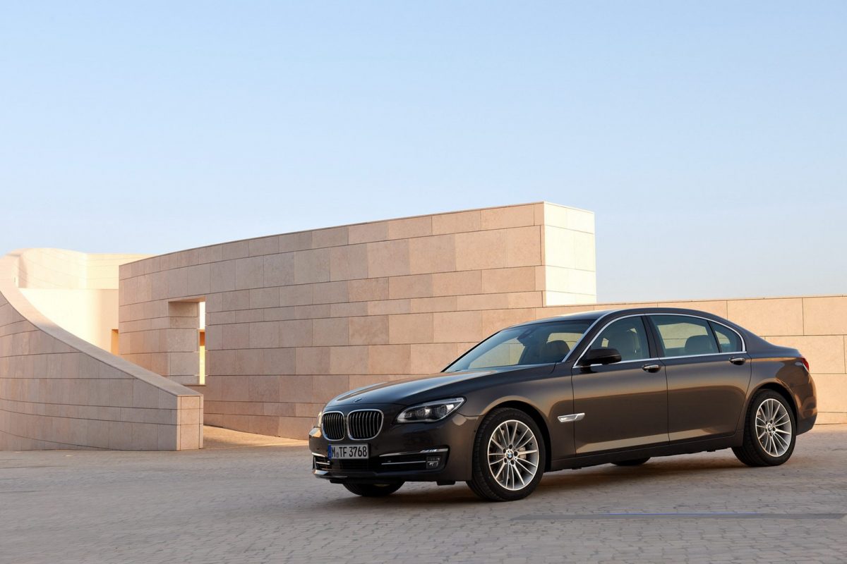 BMW 7-ES SOROZAT