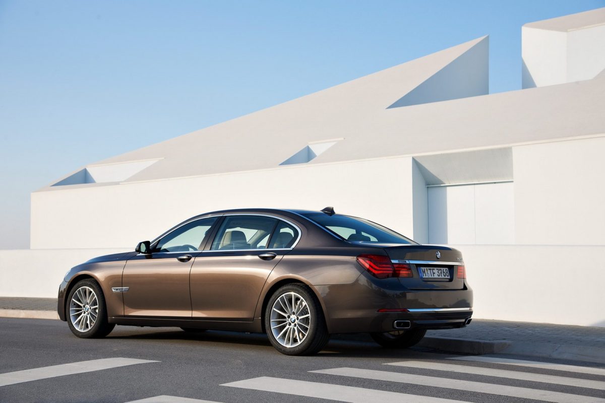 BMW 7-ES SOROZAT