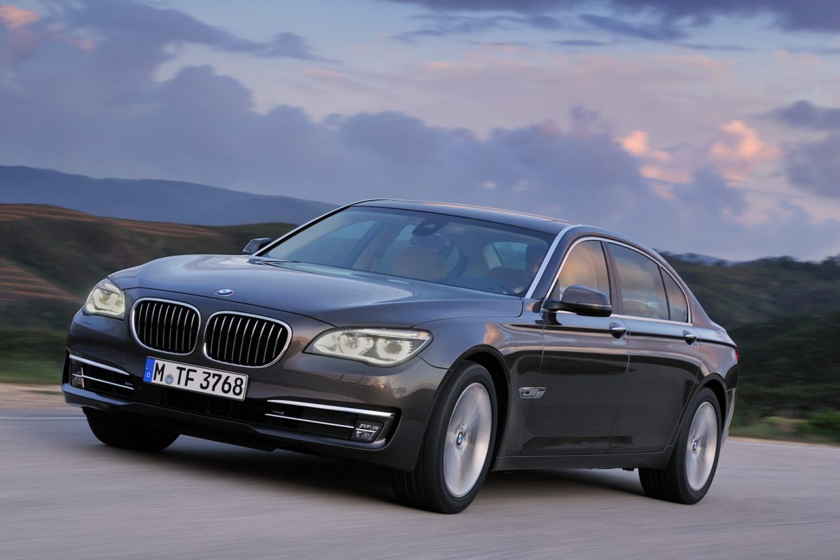BMW 7-ES SOROZAT