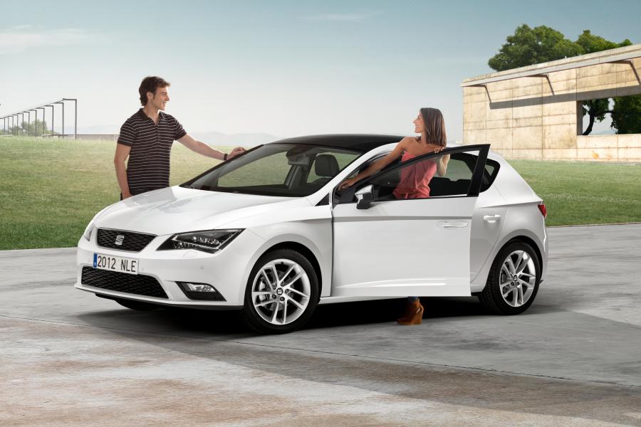 SEAT LEON
