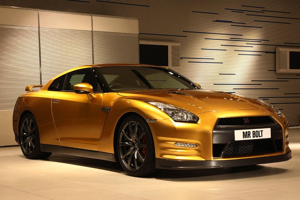 NISSAN GT-R