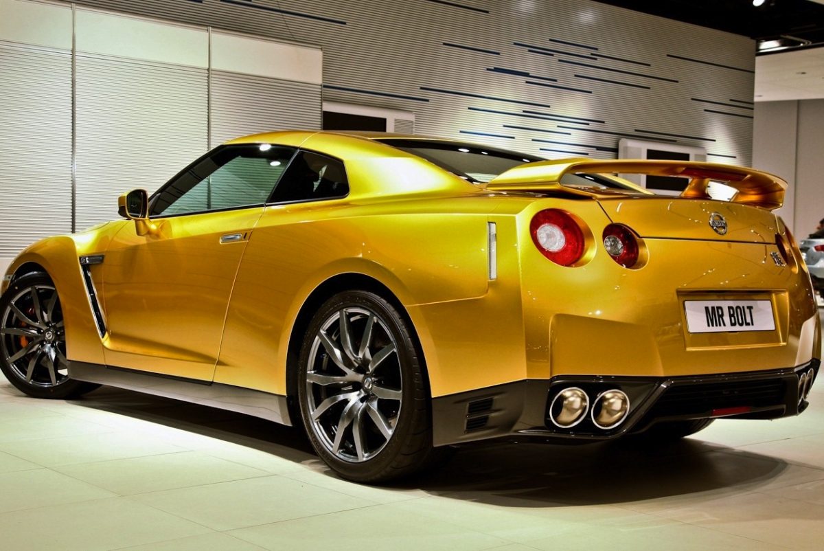 NISSAN GT-R
