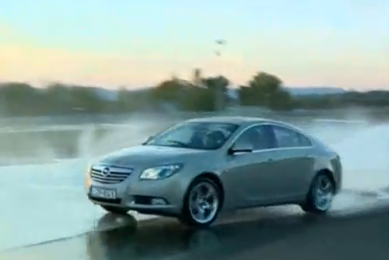 OPEL INSIGNIA