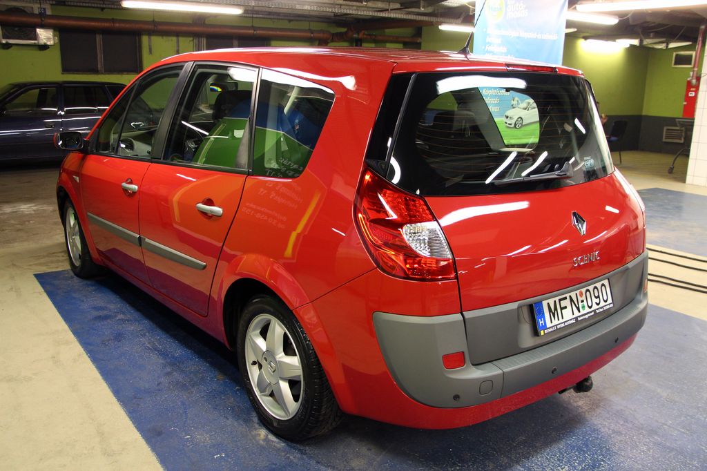 RENAULT SCENIC