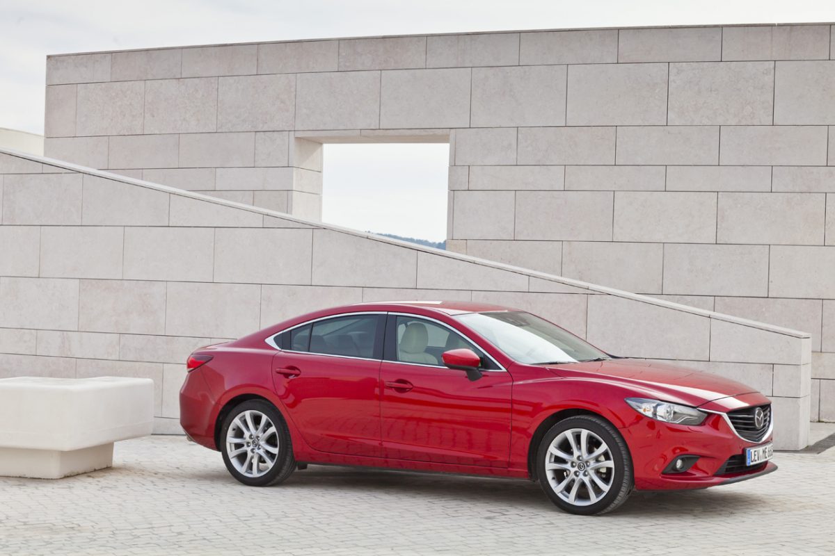 MAZDA 6