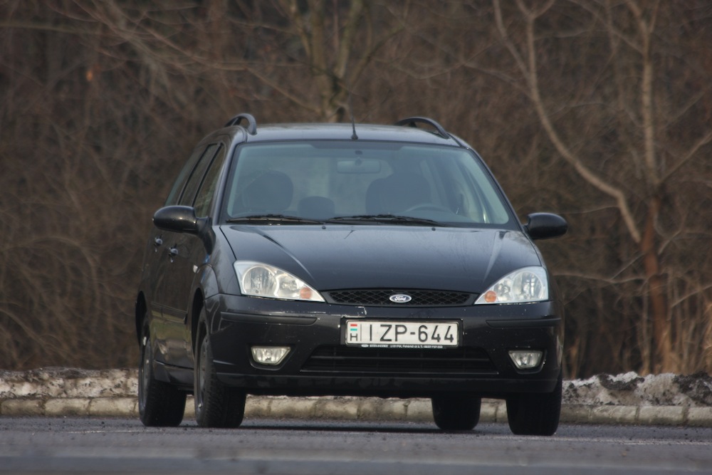 FORD FOCUS