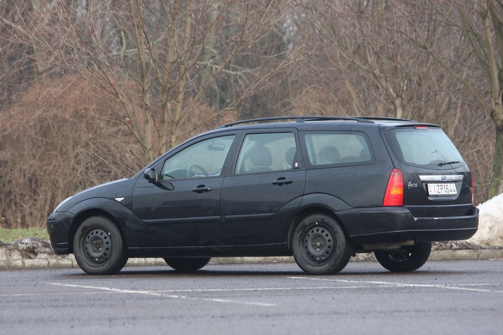 FORD FOCUS