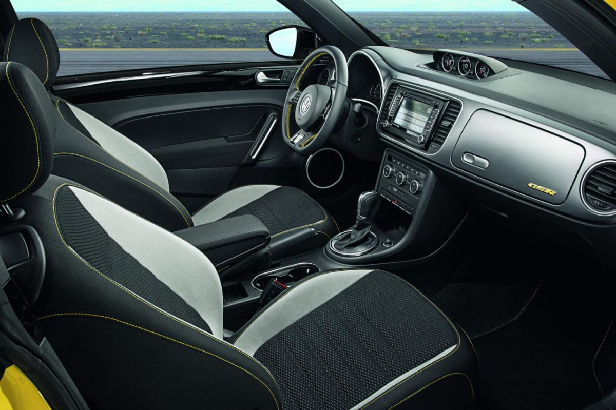 VOLKSWAGEN BOGÁR (KÄFER)