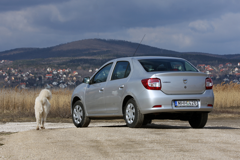 DACIA LOGAN