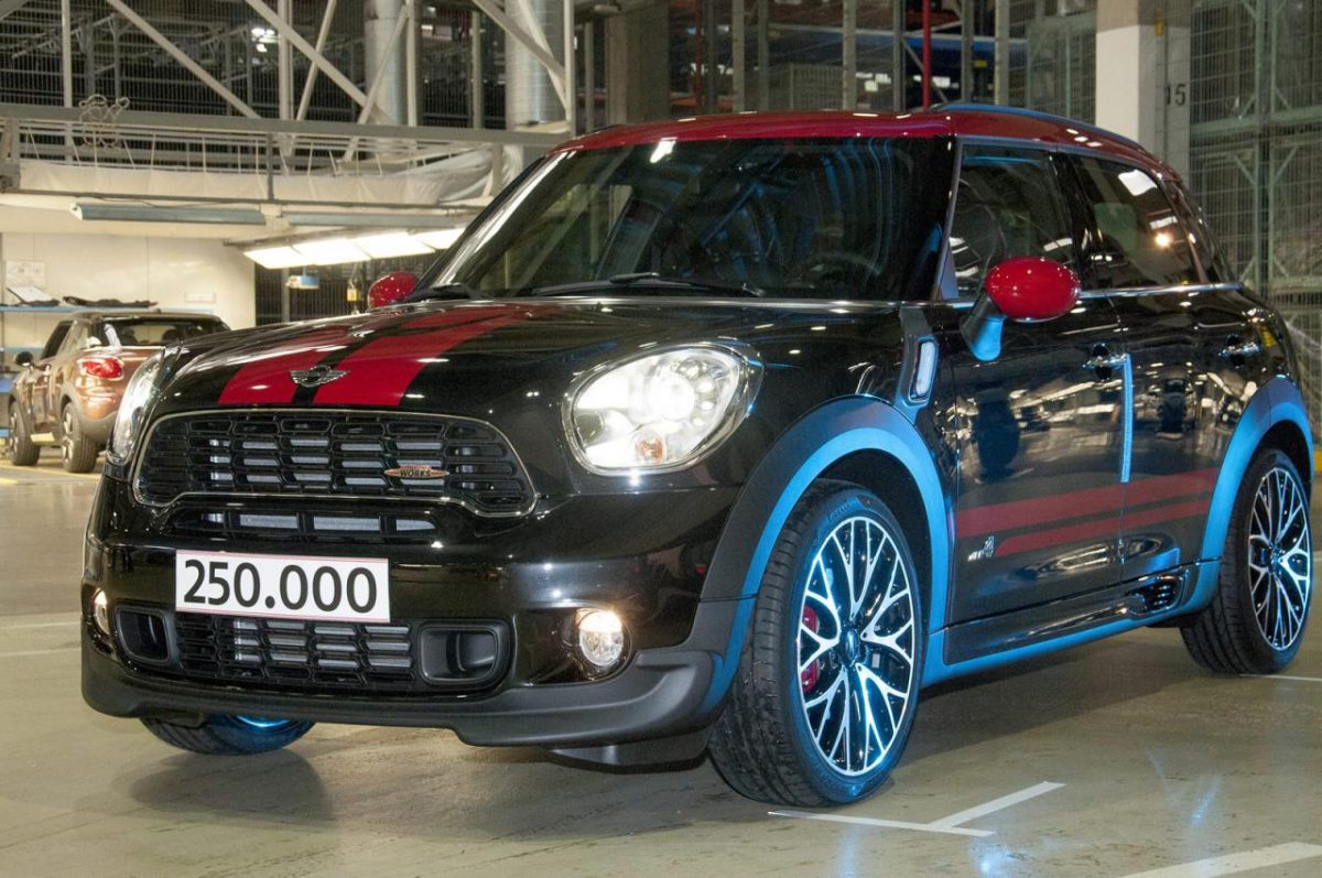 MINI COUNTRYMAN