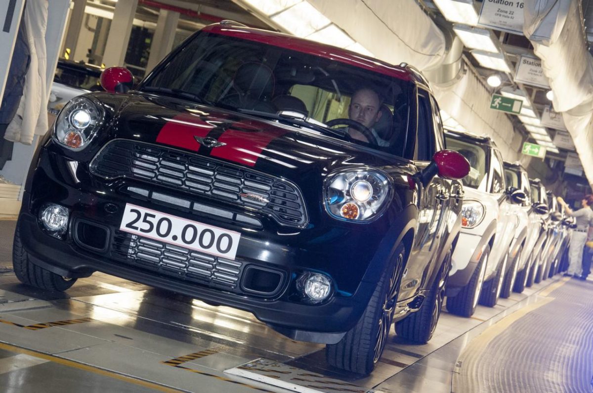 MINI COUNTRYMAN