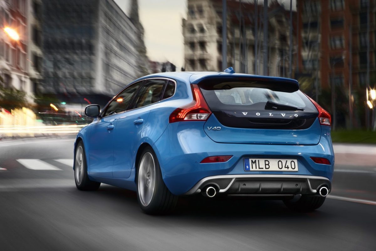 VOLVO V40