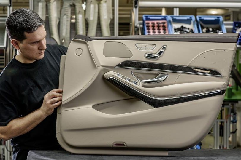 MERCEDES-BENZ S-OSZTÁLY