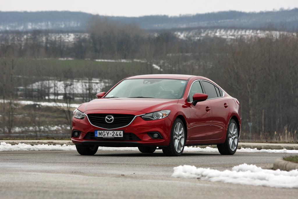 MAZDA 6