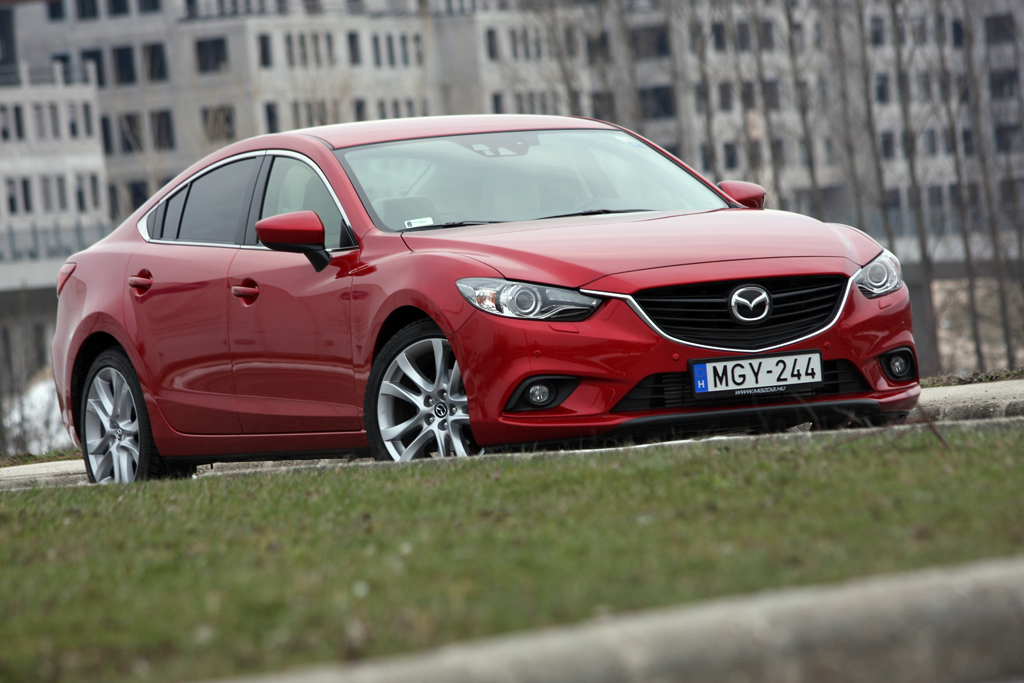 MAZDA 6