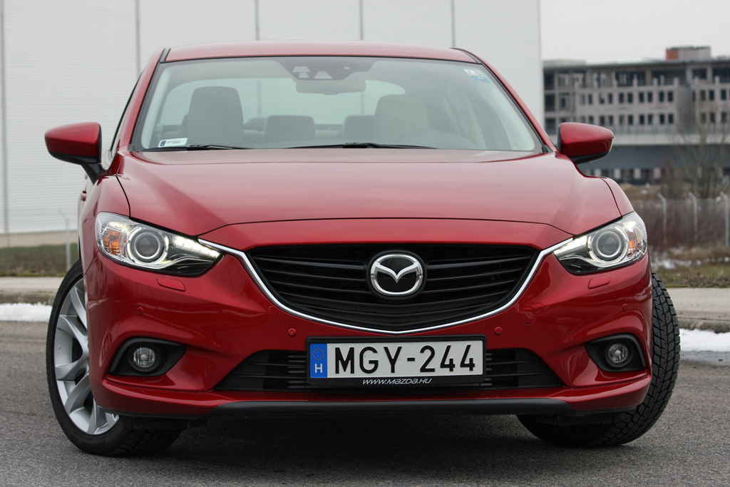 MAZDA 6