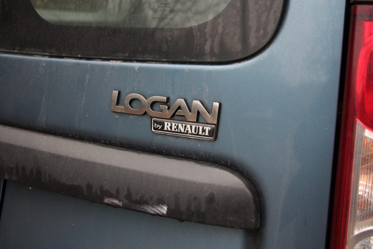 DACIA LOGAN