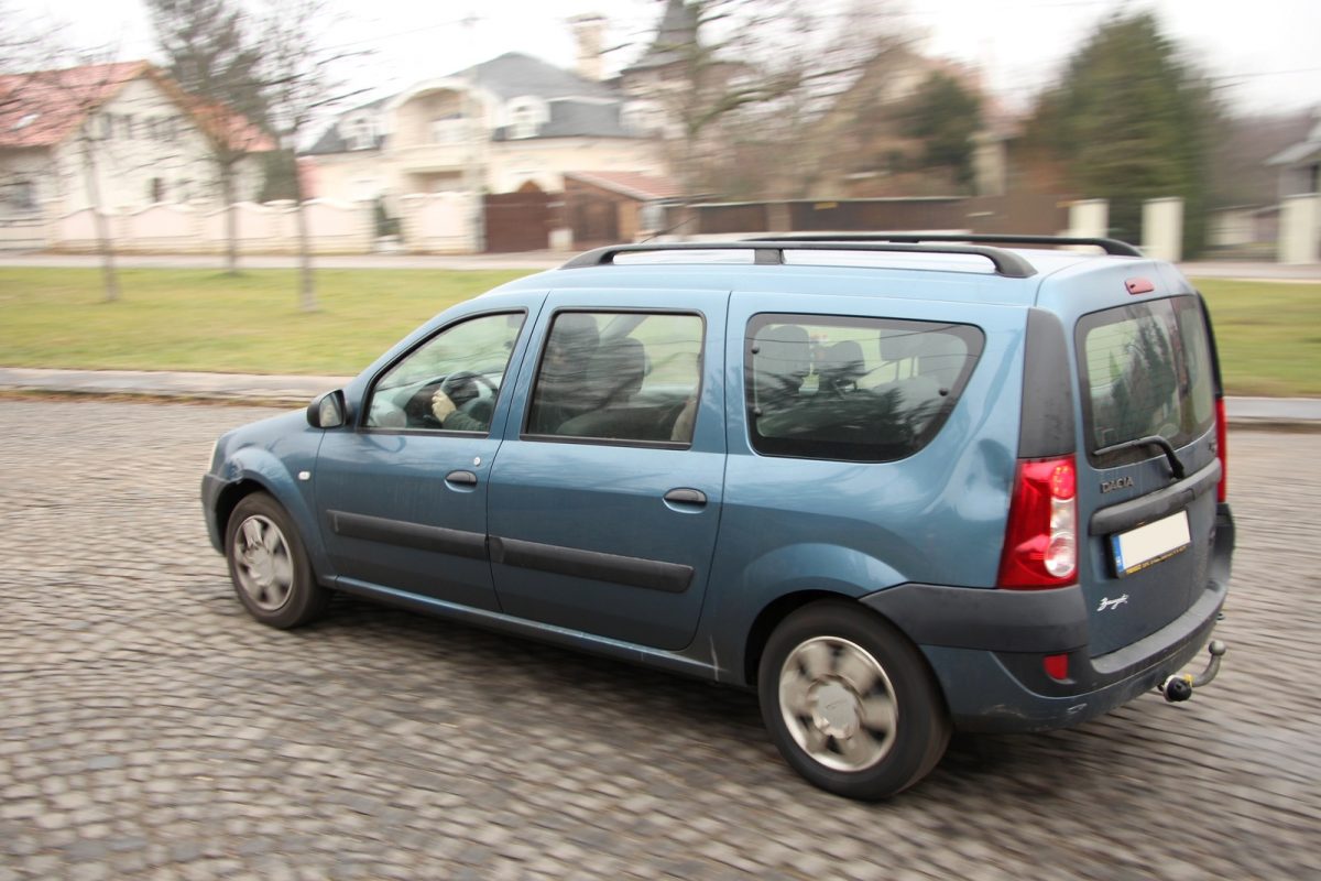 DACIA LOGAN