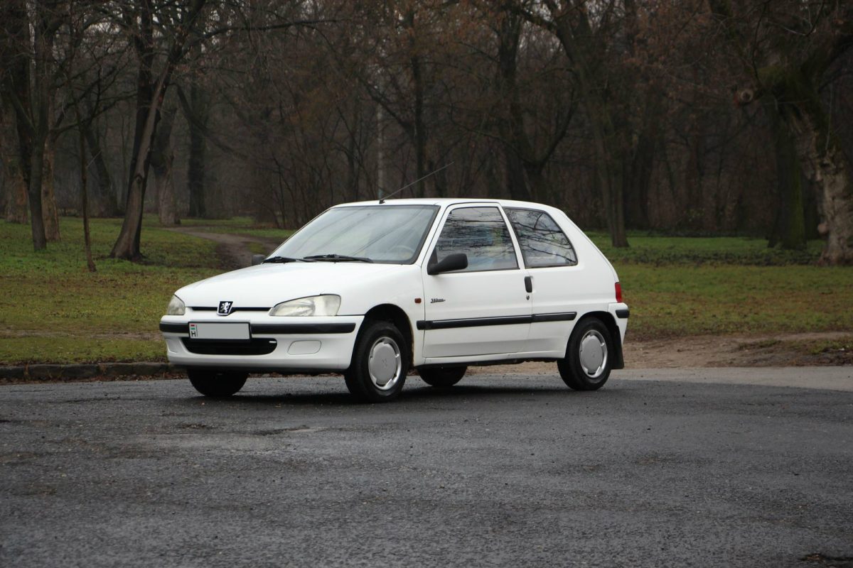 PEUGEOT 106