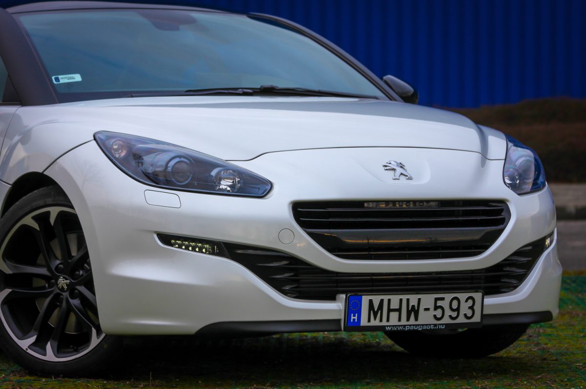 PEUGEOT RCZ