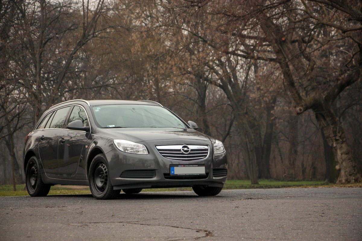 OPEL INSIGNIA