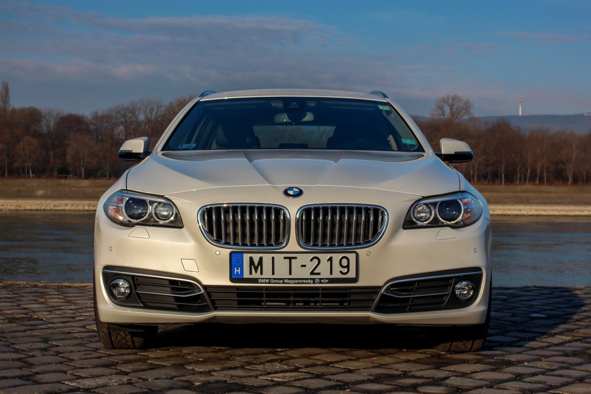 BMW 520