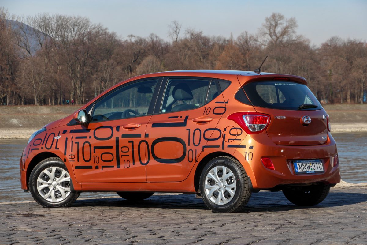 HYUNDAI I10