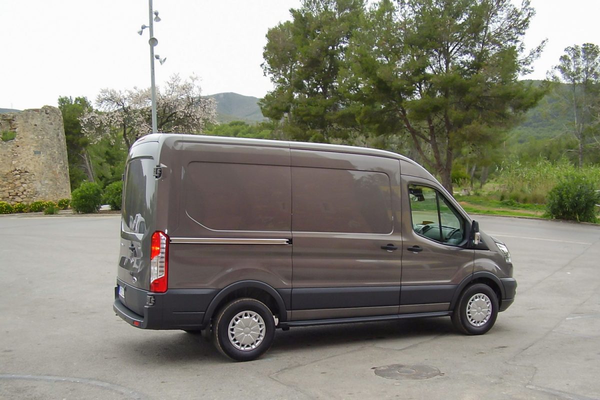 FORD TRANSIT