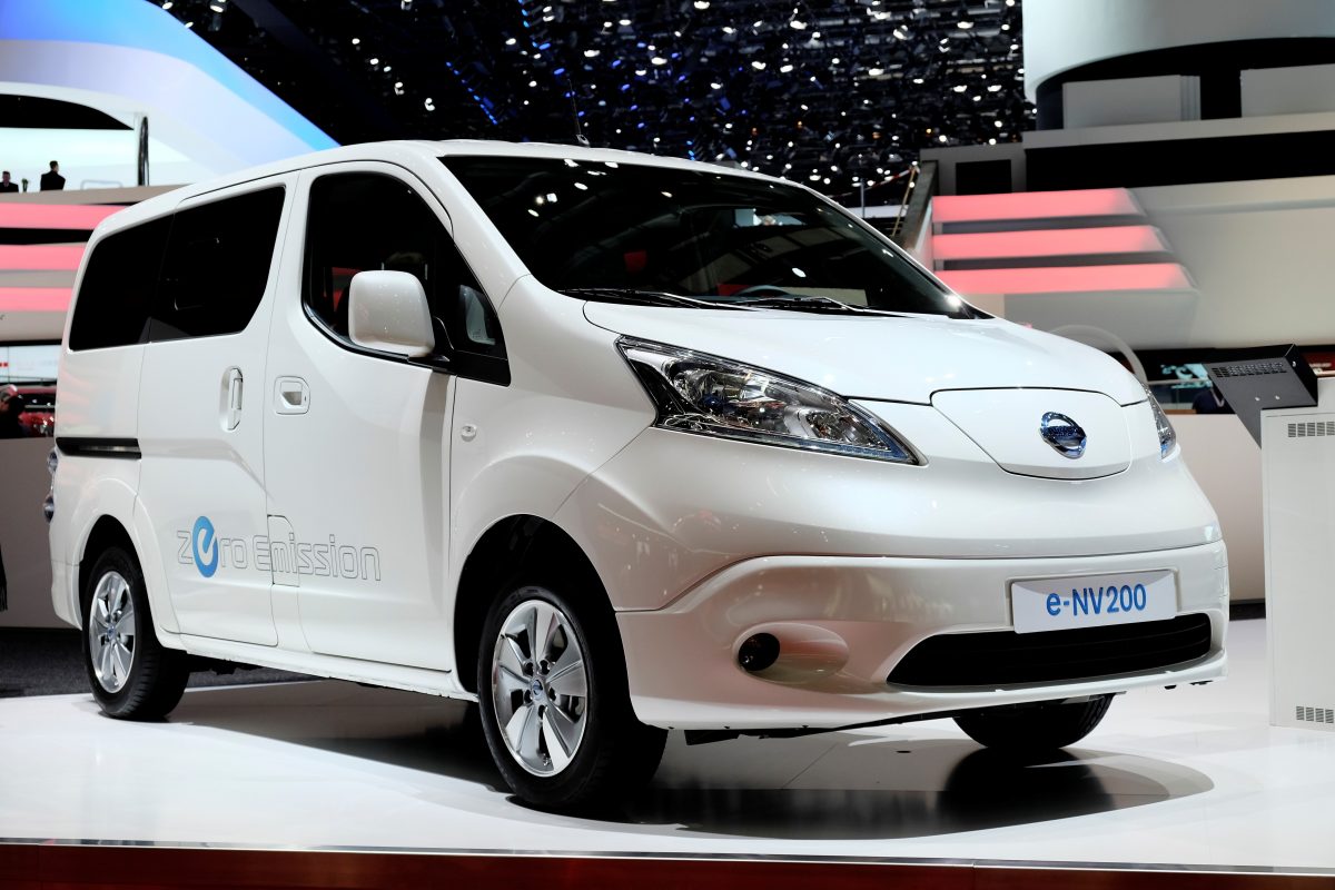 NISSAN NV200