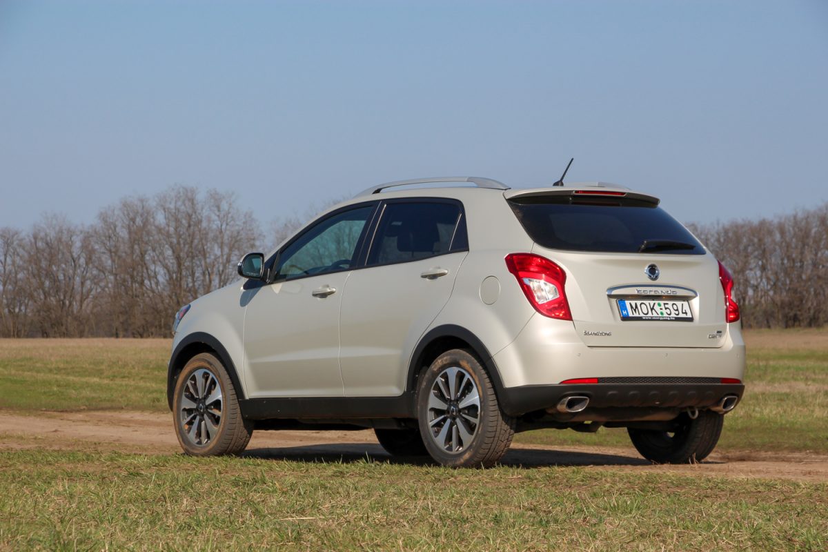 SSANGYONG KORANDO