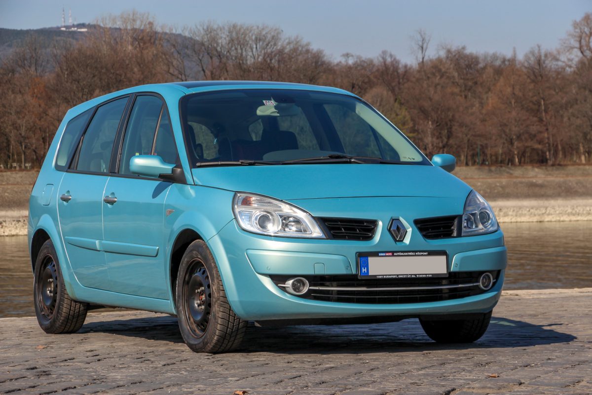 RENAULT GRAND SCENIC