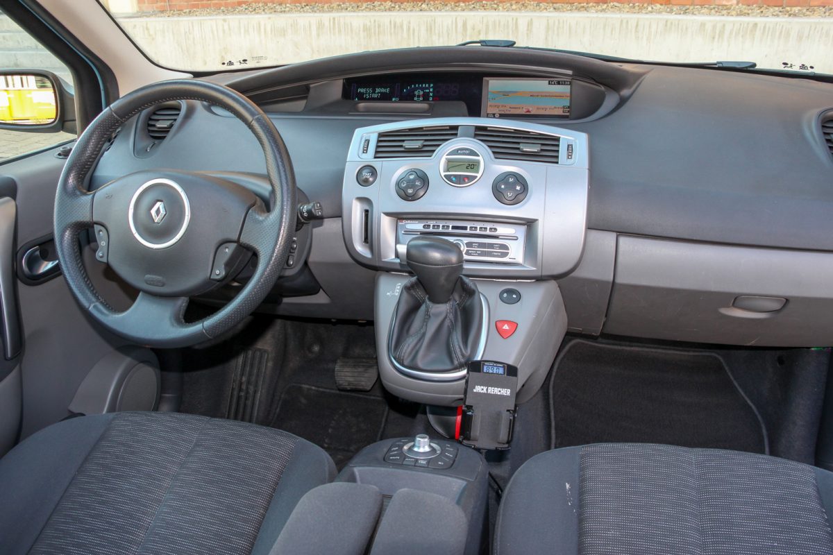 RENAULT GRAND SCENIC