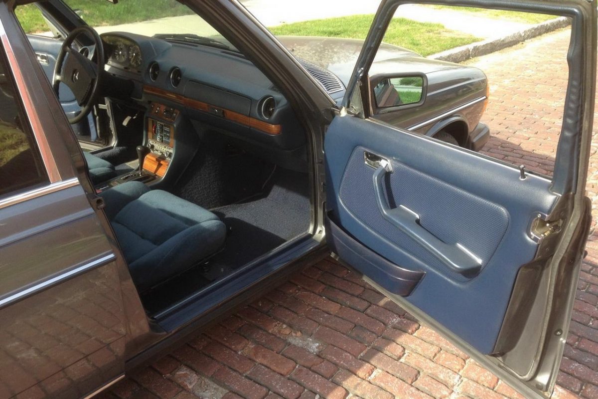 MERCEDES-BENZ E-OSZTÁLY