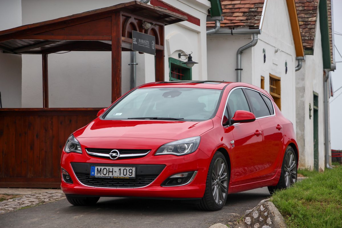 OPEL ASTRA