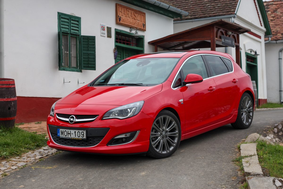 OPEL ASTRA