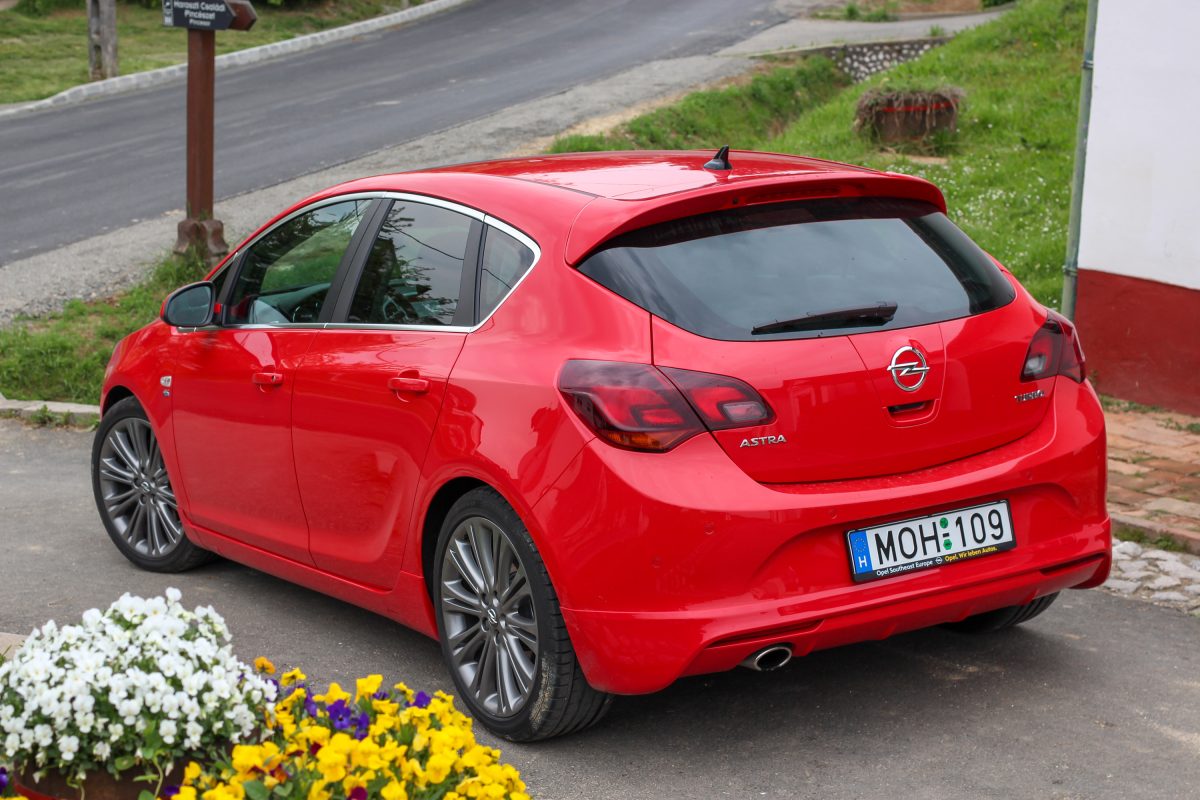 OPEL ASTRA