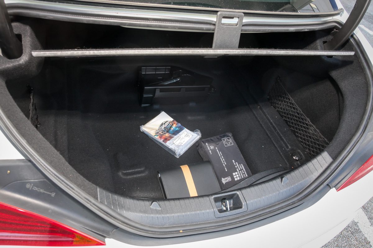 MERCEDES-BENZ CLA 250