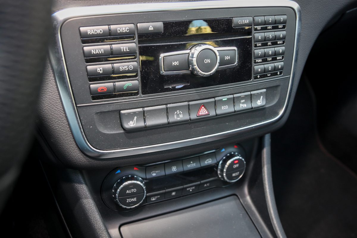 MERCEDES-BENZ CLA 250