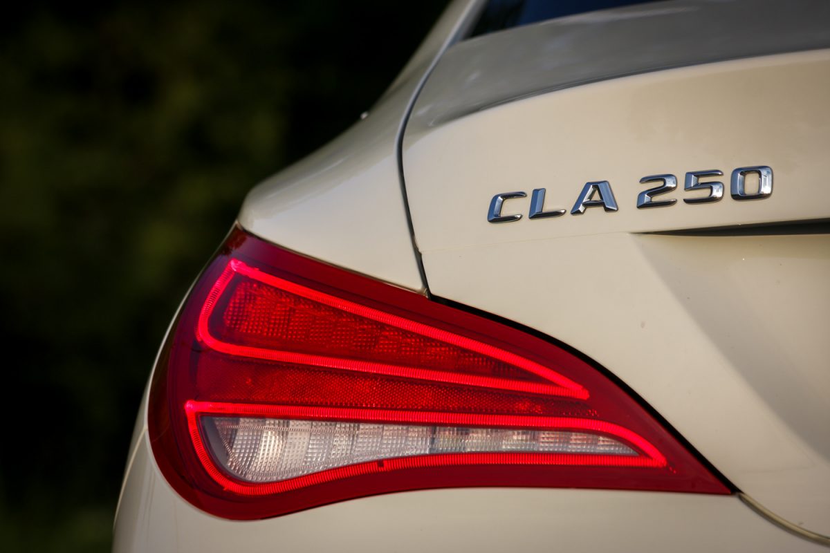 MERCEDES-BENZ CLA 250