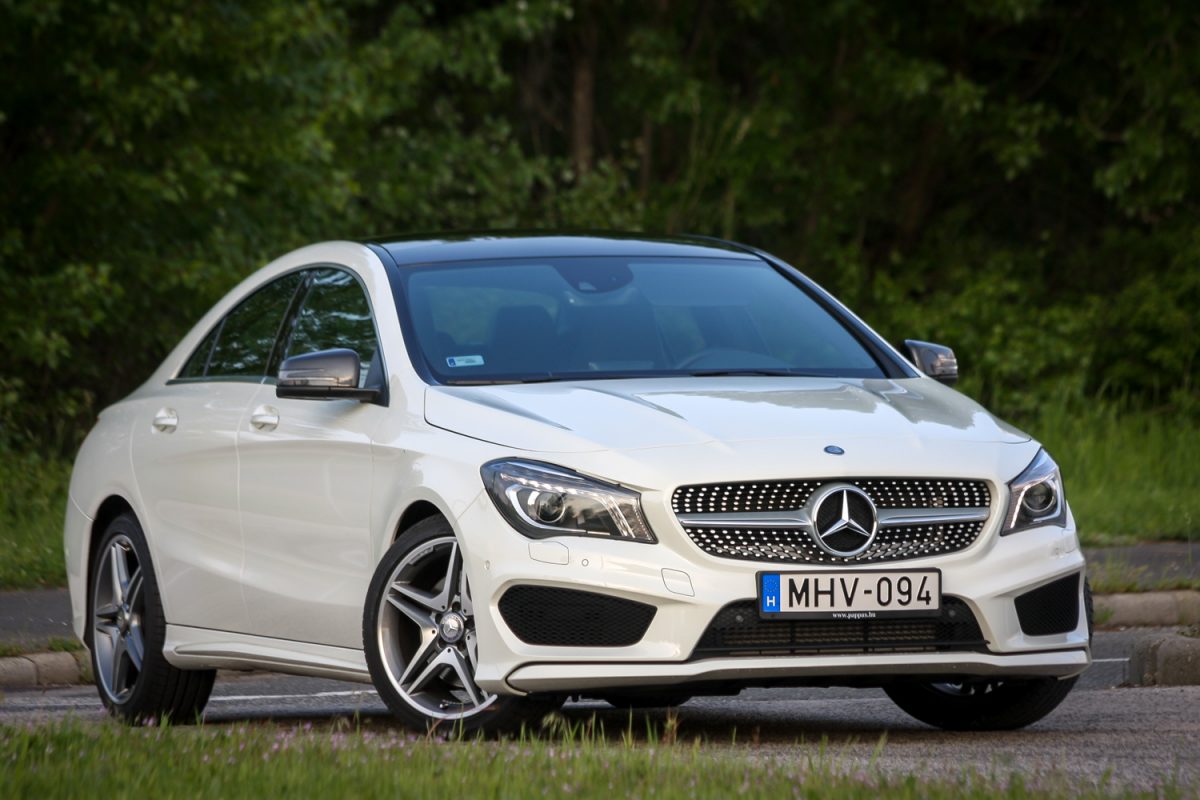 MERCEDES-BENZ CLA 250