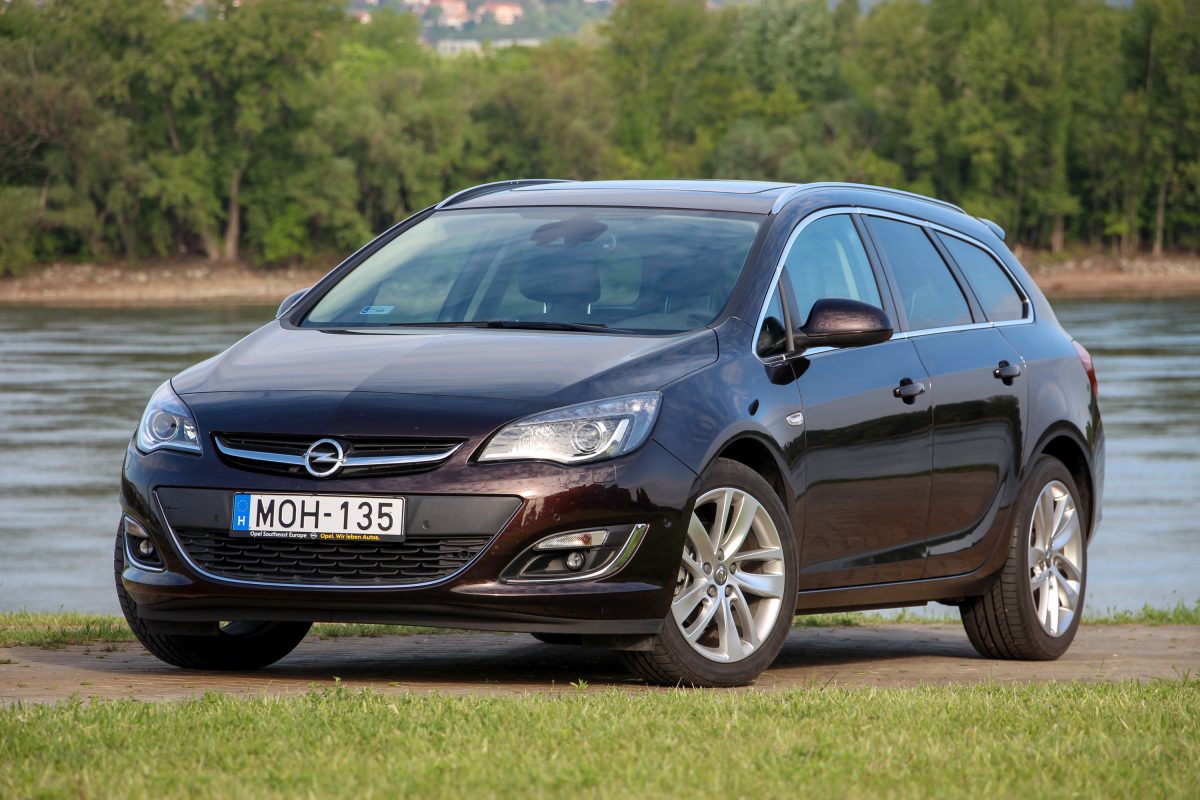 OPEL ASTRA J