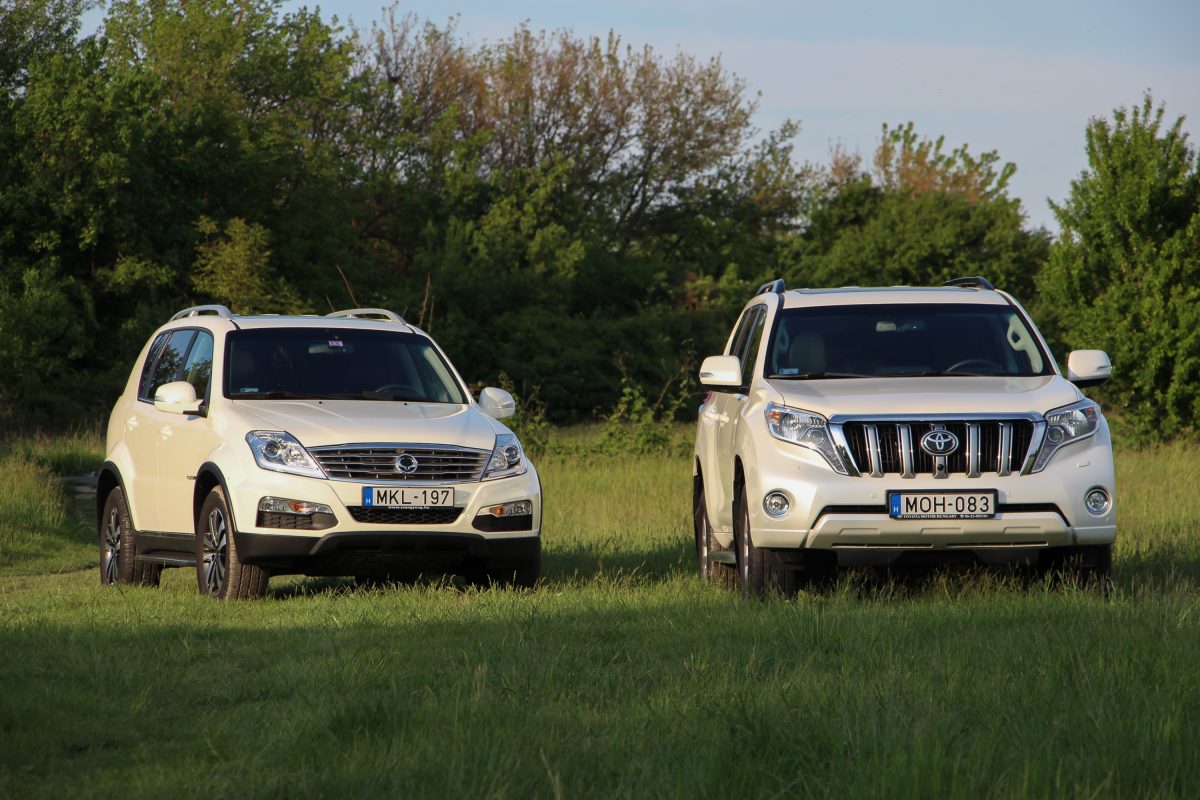 SSANGYONG REXTON